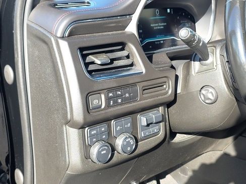 Used 2023 Chevrolet Suburban RST w/ Luxury Package image 14