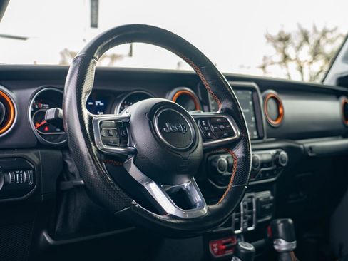Used 2021 Jeep Gladiator Mojave image 14