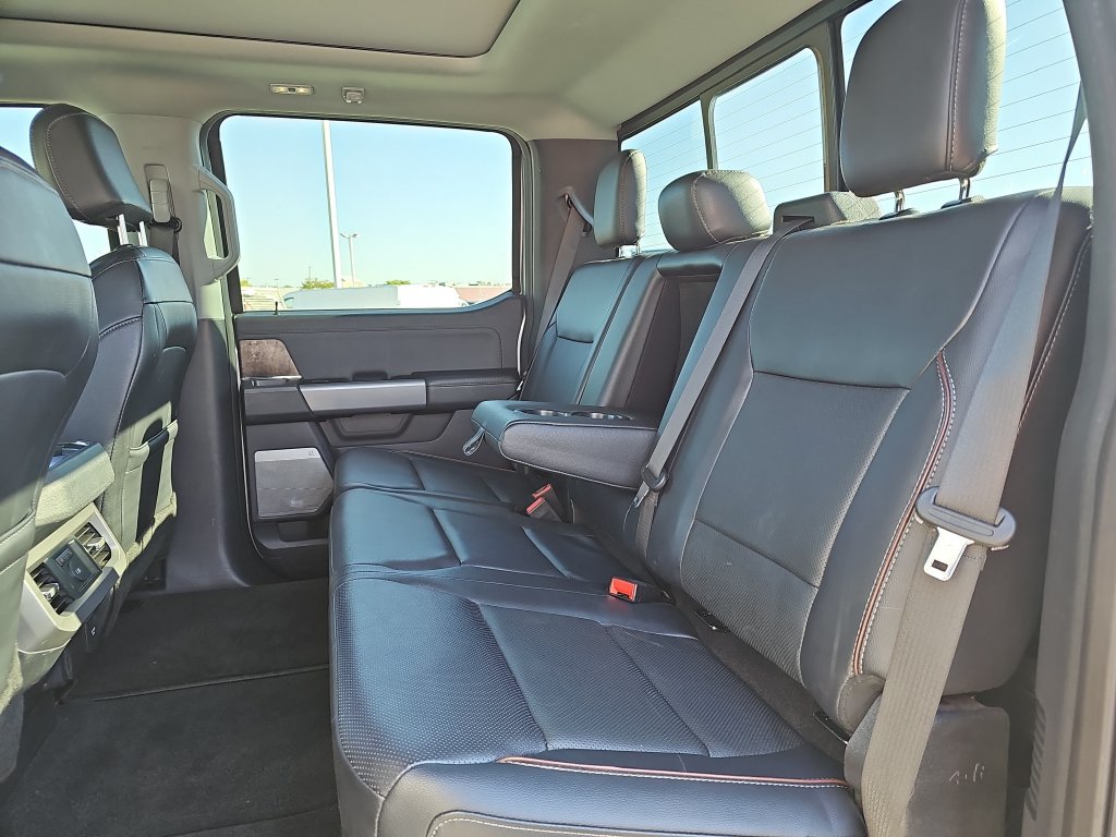 Used 2023 Ford F250 Lariat w/ Tremor Off-Road Package AWD/4WD image 13