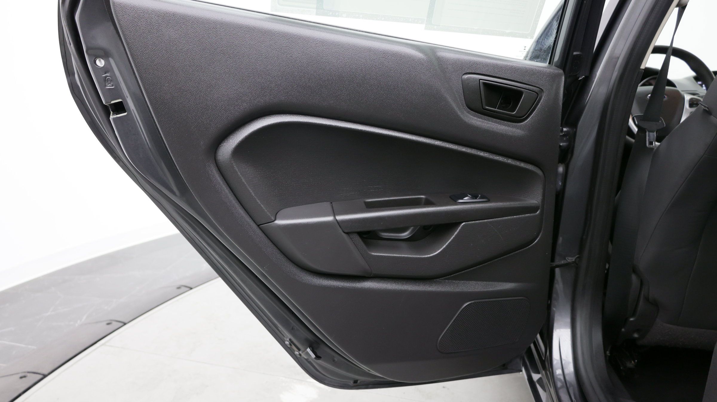 Used 2018 Ford Fiesta SE FWD image 24