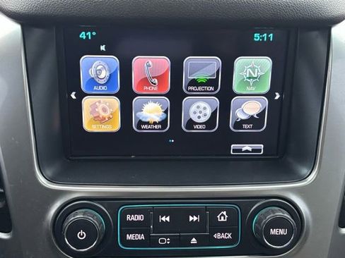 Used 2017 Chevrolet Suburban Premier image 25