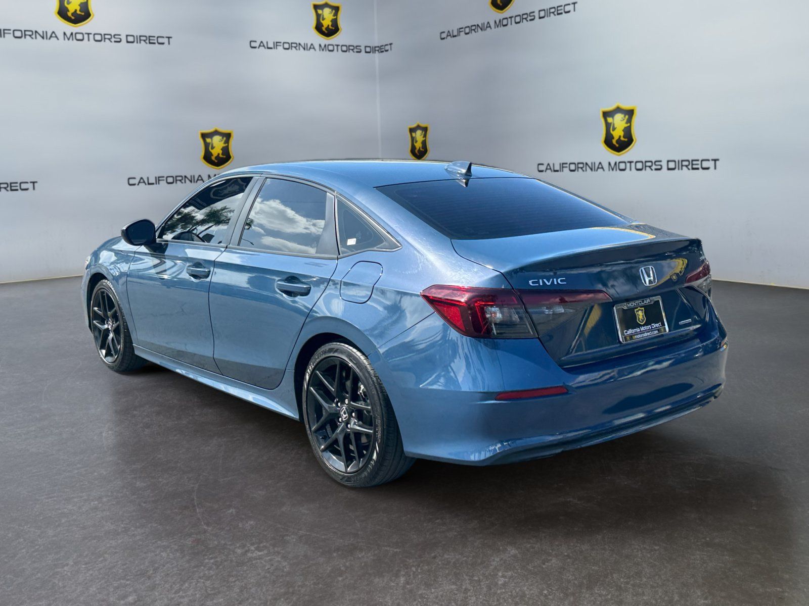 Used 2025 Honda Civic FWD Hybrid Sedan image 3