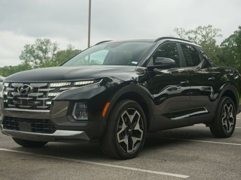 Used 2022 Hyundai Santa Cruz Limited image 5