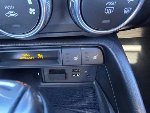 Used 2016 MAZDA MX-5 Miata Grand Touring image 22