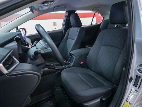 Used 2023 Toyota Corolla LE FWD image 16