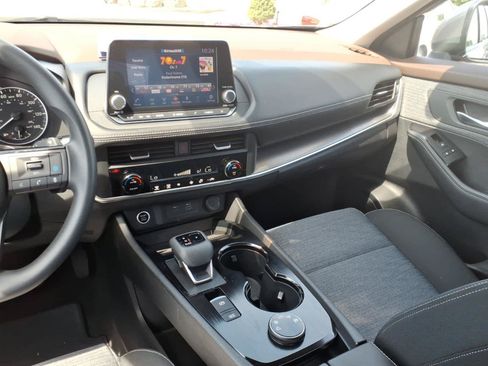 Certified 2023 Nissan Rogue SV AWD/4WD image 15