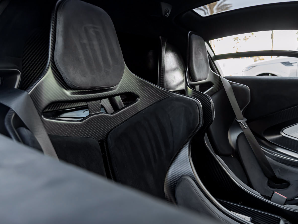 Used 2019 McLaren Senna RWD image 33