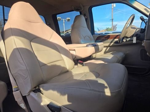 Used 2000 Ford F250 XL image 15