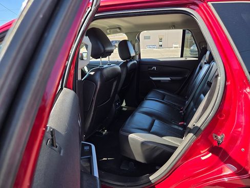 Used 2014 Ford Edge Limited FWD image 33