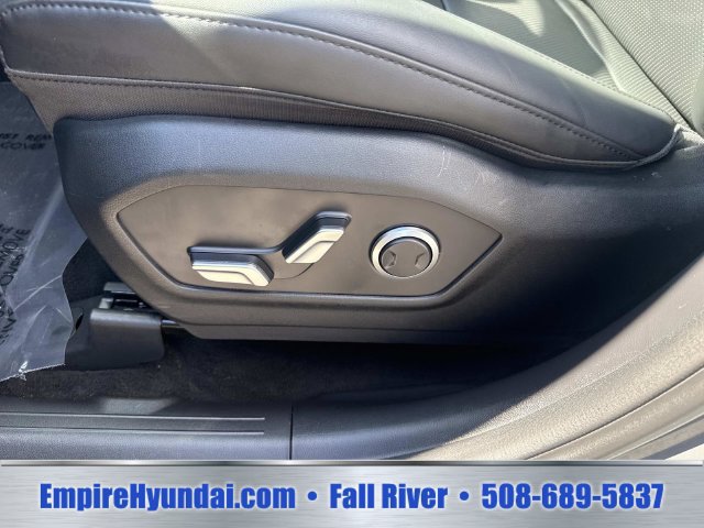 Used 2026 Hyundai Santa Fe SEL AWD/4WD image 18