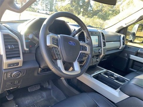 Used 2020 Ford F350 Lariat w/ Lariat Ultimate Package image 57