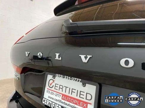 Used 2025 Volvo XC60 B5 Plus image 96