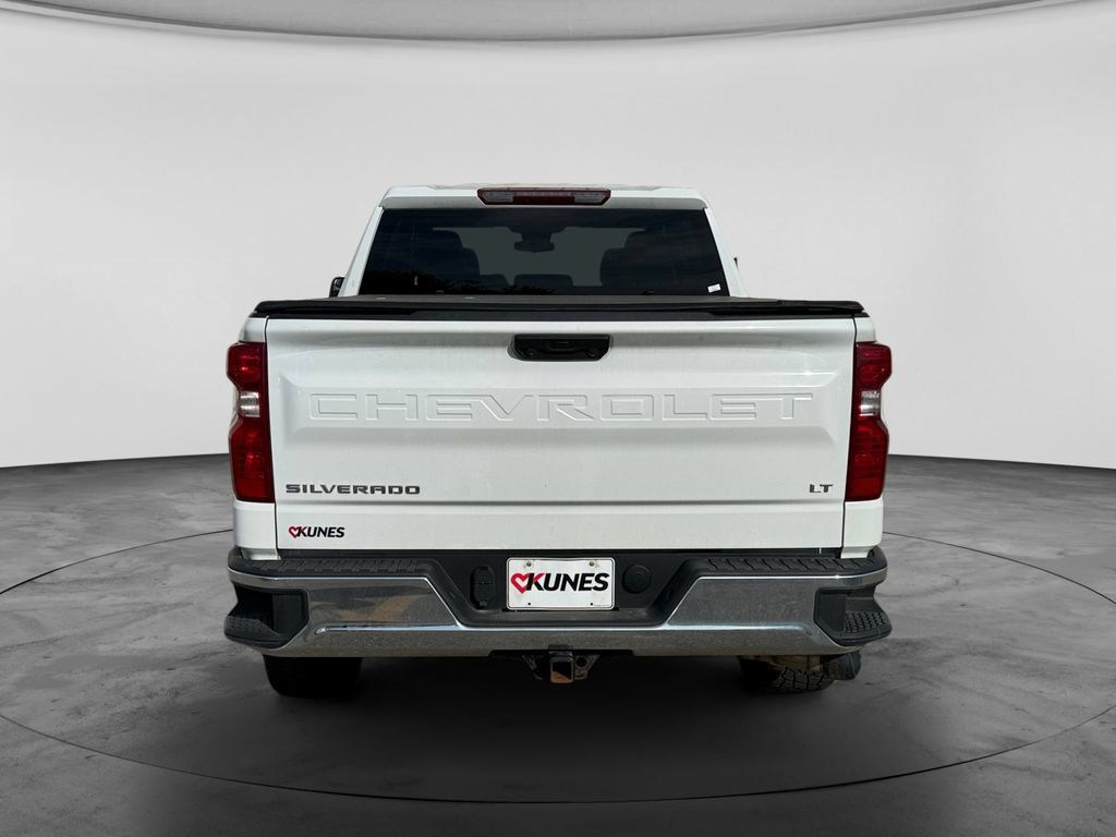 Used 2023 Chevrolet Silverado 1500 LT w/ Work Truck Package AWD/4WD image 9