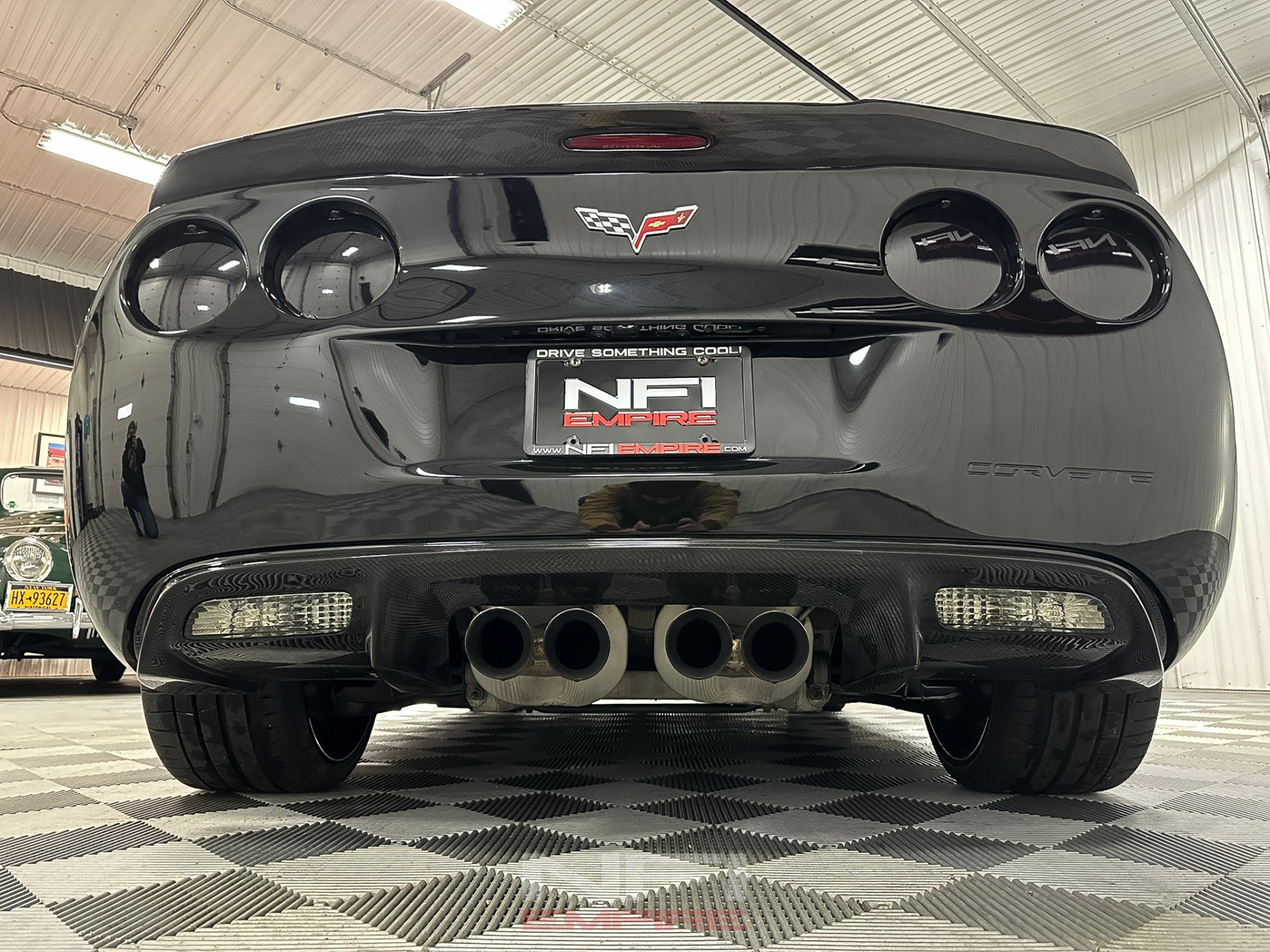 Used 2006 Chevrolet Corvette Coupe w/ Preferred Equipment Group RWD image 29
