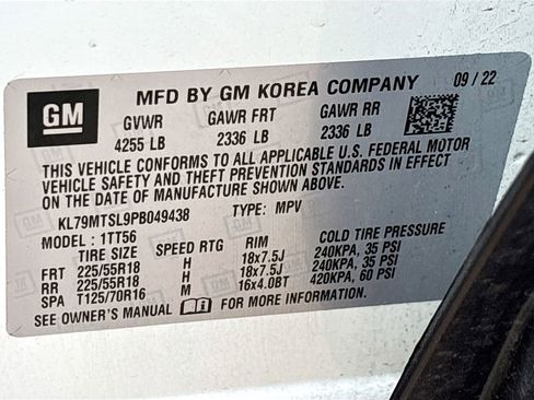 Used 2023 Chevrolet TrailBlazer RS w/ Sun and Liftgate Package image 32