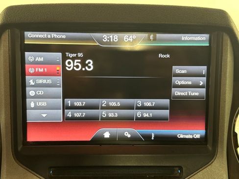 Used 2015 Ford F350 Lariat w/ Chrome Package image 21