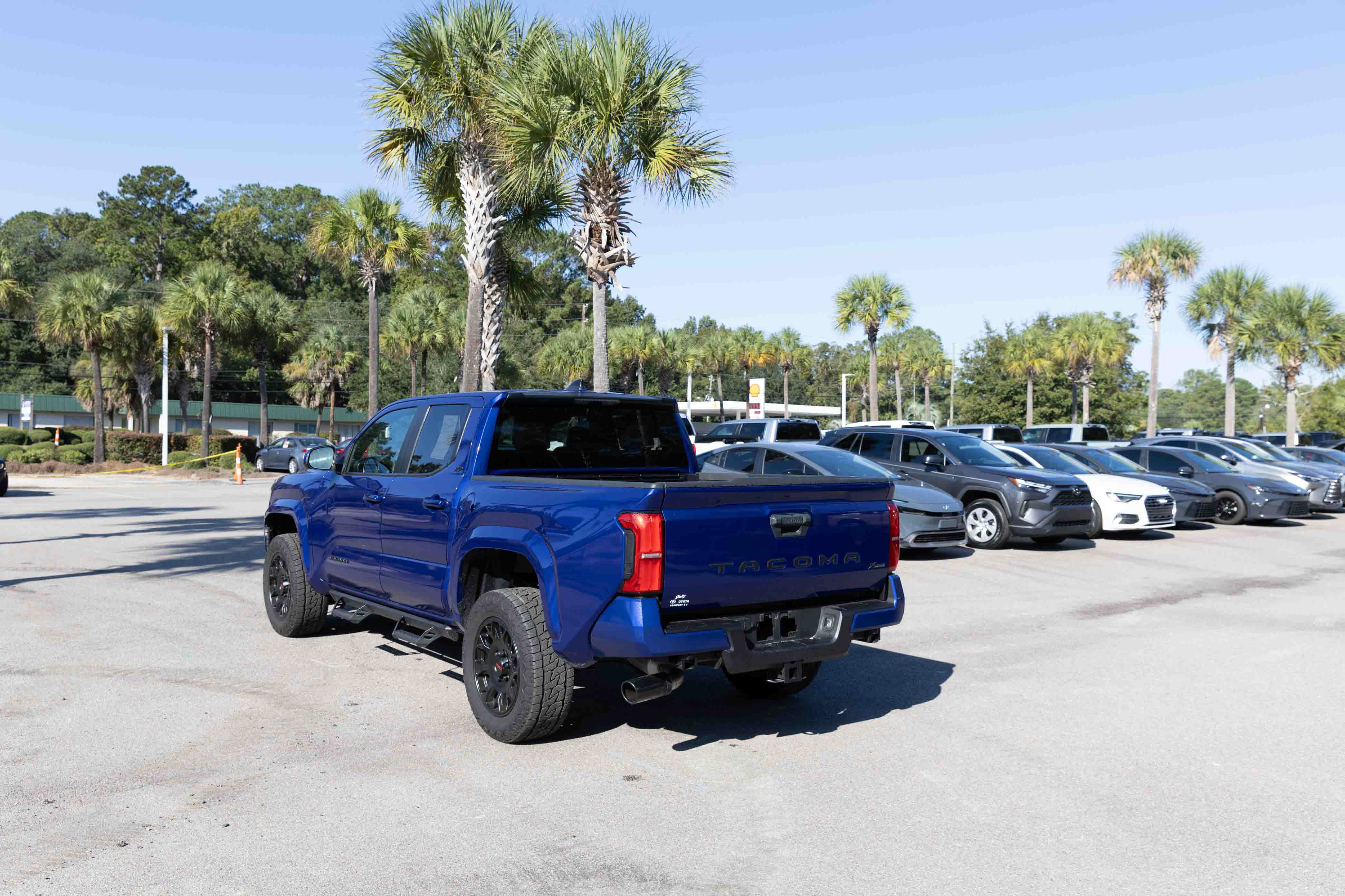 Certified 2025 Toyota Tacoma SR5 RWD image 3