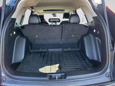 Used 2024 Honda CR-V EX-L image 16