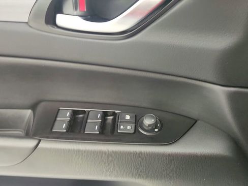 Used 2021 MAZDA CX-5 Touring FWD image 23