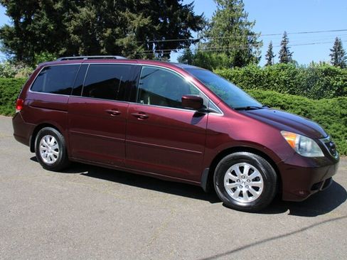 Used 2010 Honda Odyssey EX-L image 2