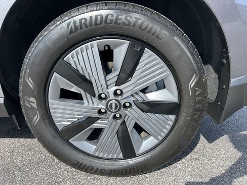 Used 2025 Nissan Murano SL AWD/4WD image 45