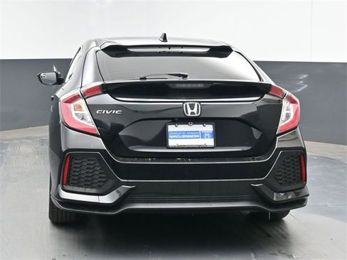 Used 2018 Honda Civic EX image 9