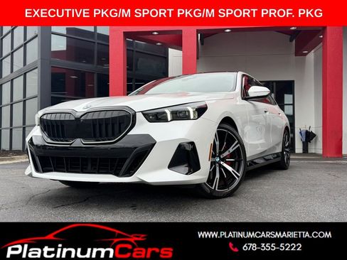 Used 2024 BMW 530i w/ Executive Package RWD image 1
