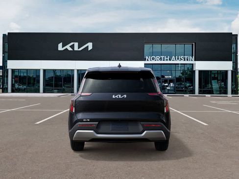 New 2026 Kia EV9 Light image 5
