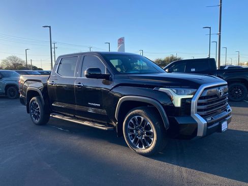 New 2026 Toyota Tundra Limited image 2