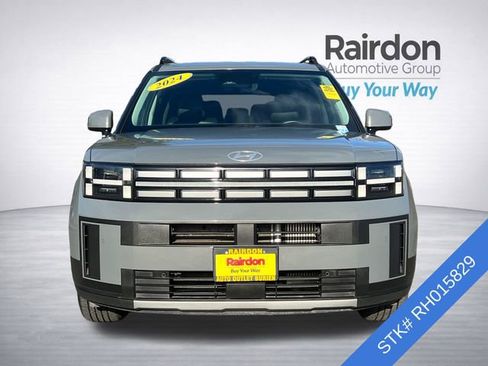 Used 2024 Hyundai Santa Fe SEL image 2