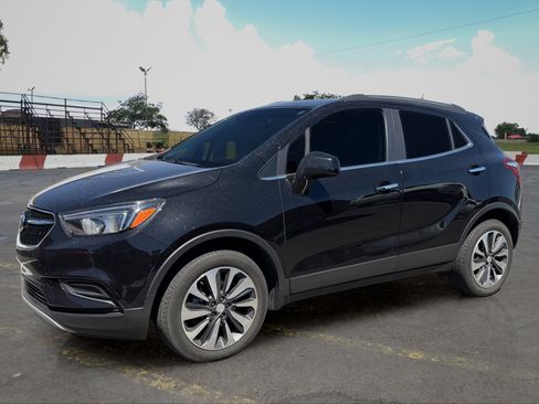 Used 2022 Buick Encore Preferred w/ Safety Package AWD/4WD image 5