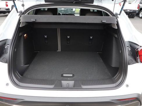 New 2026 Chevrolet Trax ACTIV w/ Driver Confidence Package image 19