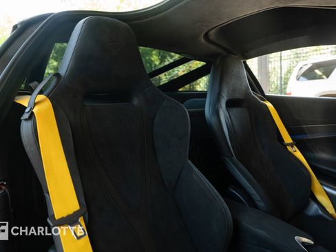 Used 2025 McLaren 750S RWD image 29