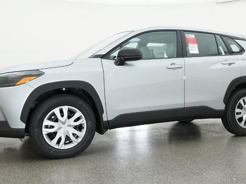 New 2026 Toyota Corolla Cross L FWD image 8