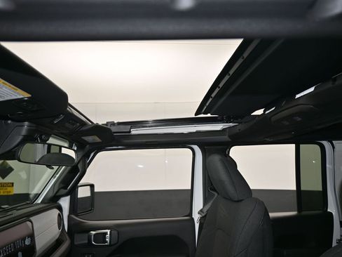 New 2026 Jeep Wrangler Sport S image 11