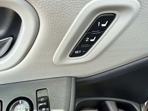 Certified 2023 Honda Pilot EX-L image 18