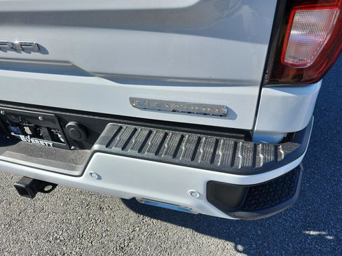 New 2026 GMC Sierra 1500 Elevation w/ Elevation Premium Package image 5