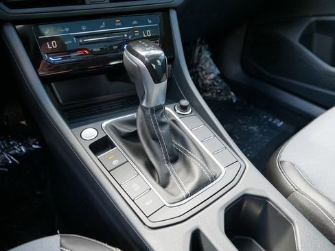 New 2025 Volkswagen Jetta SE image 11