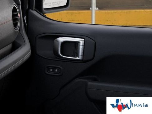 New 2026 Jeep Wrangler Unlimited Rubicon image 29