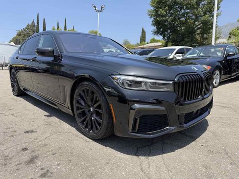 Used 2020 BMW 740i w/ M Sport Package RWD image 1