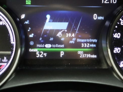 Certified 2022 Toyota Camry XSE w/ Cold Weather Package image 42