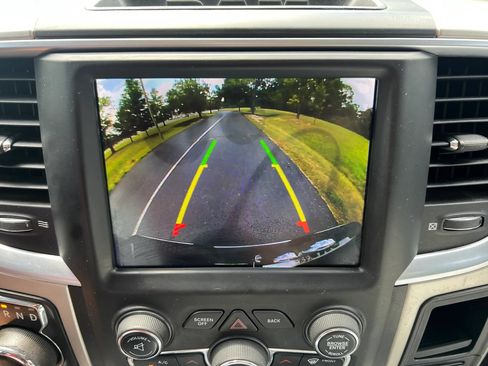 Used 2018 RAM 1500 Big Horn AWD/4WD image 16