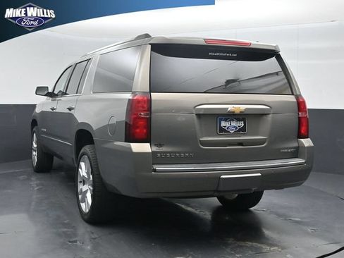 Used 2019 Chevrolet Suburban Premier RWD image 5