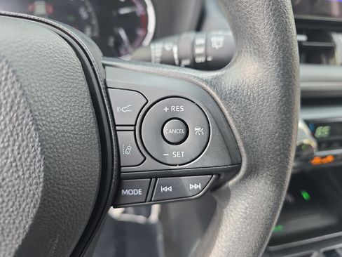 Certified 2024 Toyota RAV4 XLE image 18