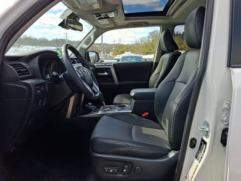 Certified 2020 Toyota 4Runner SR5 Premium w/ Moonroof Package image 13