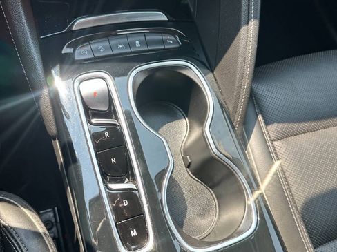 Used 2021 Buick Envision Essence w/ Sport Touring Package AWD/4WD image 20