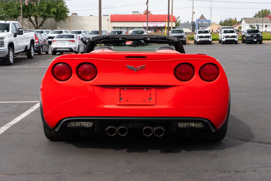 Used 2011 Chevrolet Corvette Grand Sport w/ Preferred Equipment Group RWD image 5
