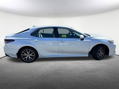 Certified 2023 Toyota Camry XLE FWD image 15