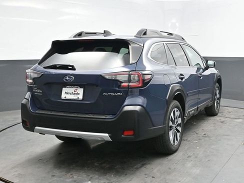 Used 2023 Subaru Outback Limited image 6