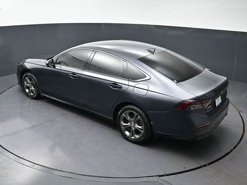 Used 2023 Honda Accord EX image 30